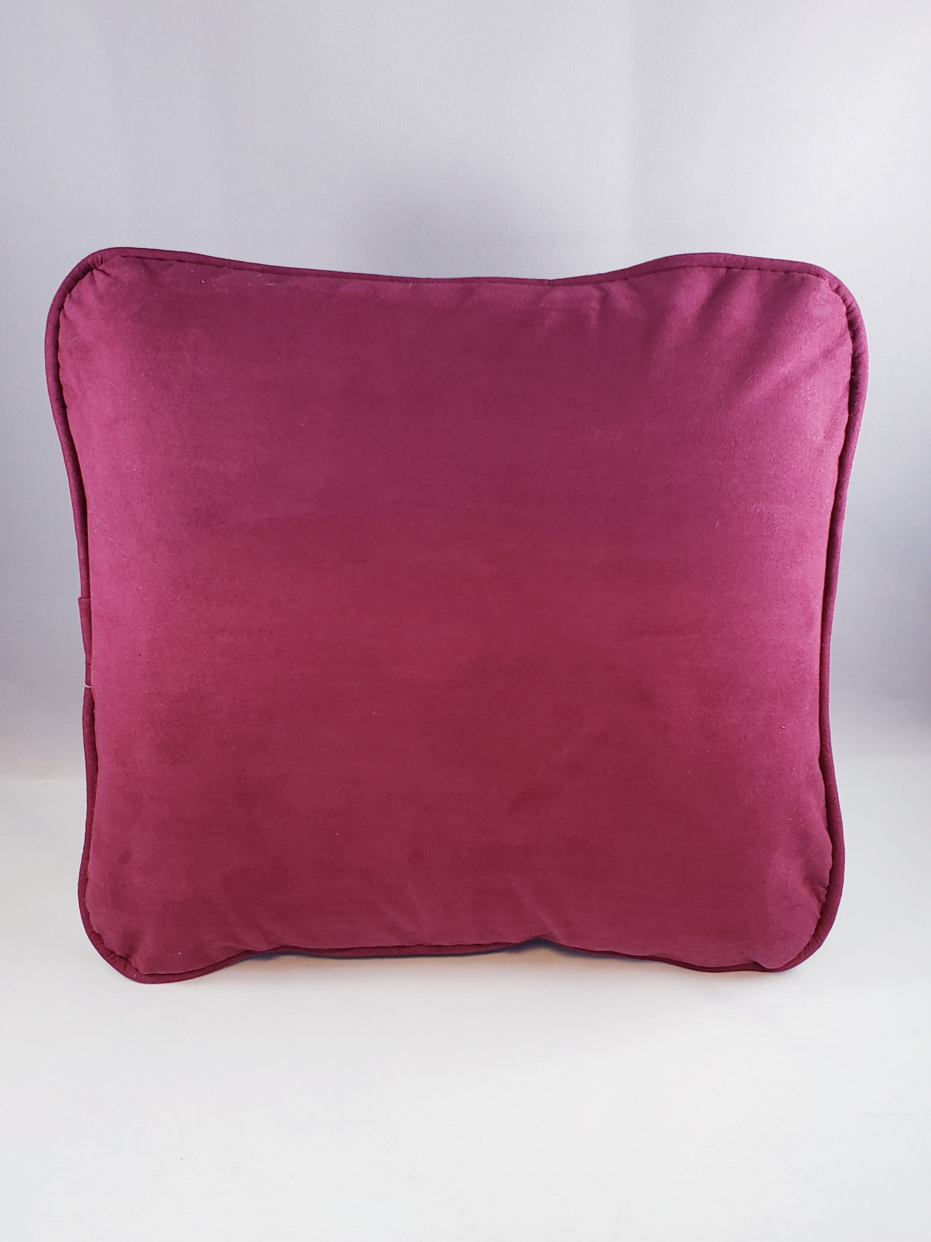 Mulberry Soft fabric offers beauty of one rich colour. Portable and washable makes this comfee cushion a winner.